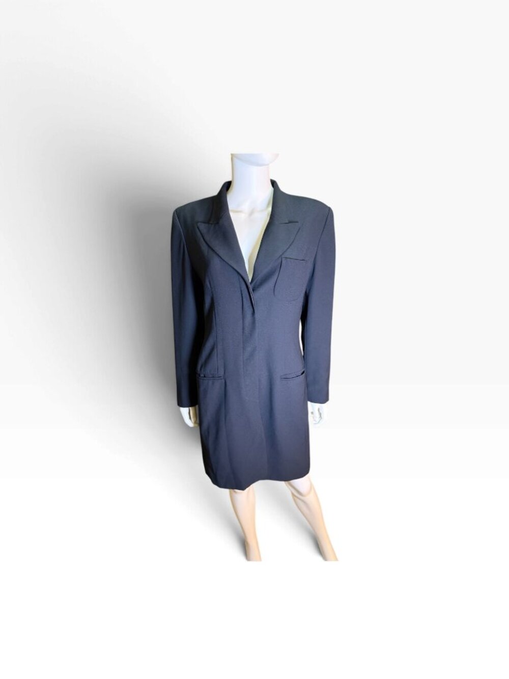 Oleg Cassini Fitted Blazer Jacket Women’s Size 10 Long Sleeve Button Front Black